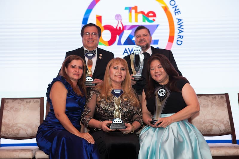 Reconocimiento oficial THE BIZZ AWARDS